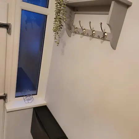 4 Bedroom House Apartment Leeds (West Yorkshire)